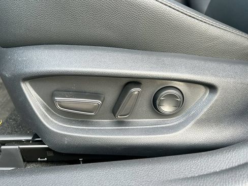 Used 2026 Toyota Camry SE FWD image 12