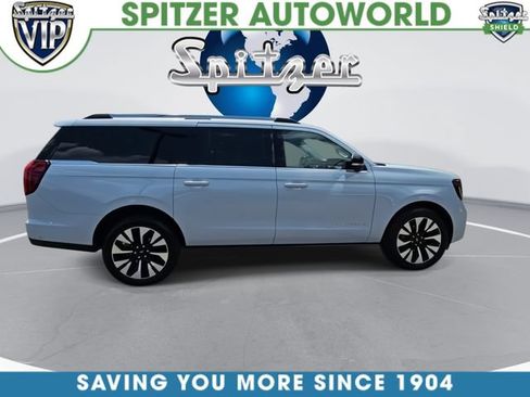 Used 2025 Ford Expedition Max Platinum w/ Driver's Package AWD/4WD image 9