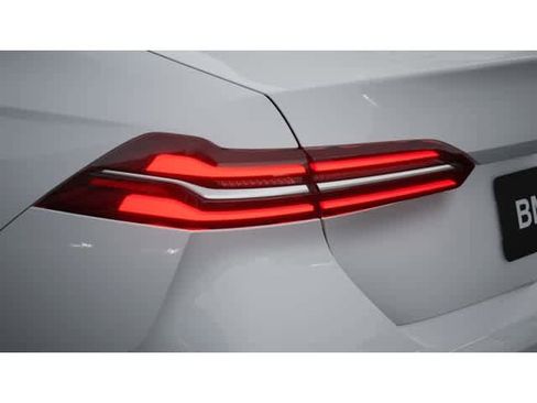 New 2026 BMW 530i image 8
