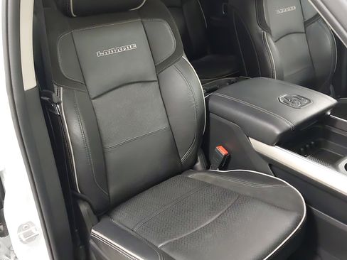 Used 2023 RAM 2500 Laramie image 28