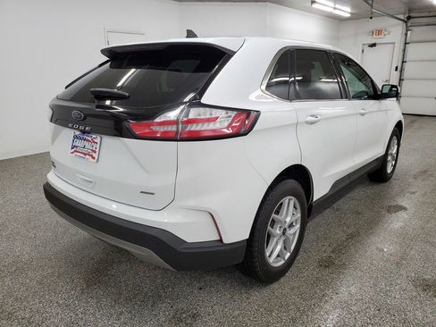 Used 2024 Ford Edge SEL image 4