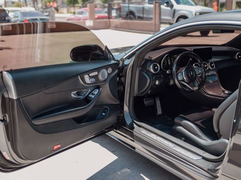Used 2019 Mercedes-Benz C 300 Coupe w/ AMG Line image 6