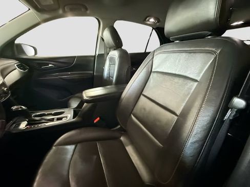 Used 2020 Chevrolet Equinox Premier w/ Premier Redline Edition FWD image 21