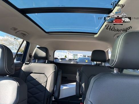 New 2026 Volkswagen Atlas SE image 16
