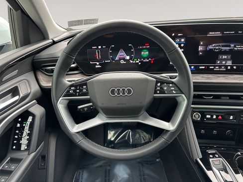 Certified 2025 Audi Q5 Premium Plus w/ Premium Plus AWD/4WD image 12
