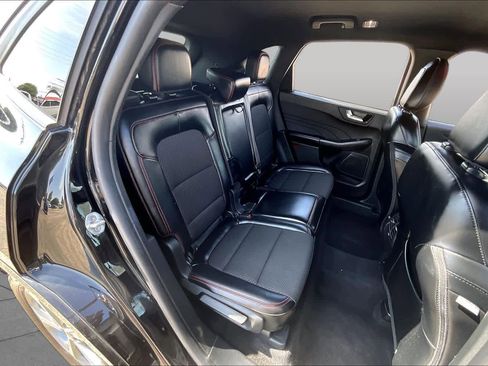 Used 2024 Ford Escape ST-Line FWD image 18