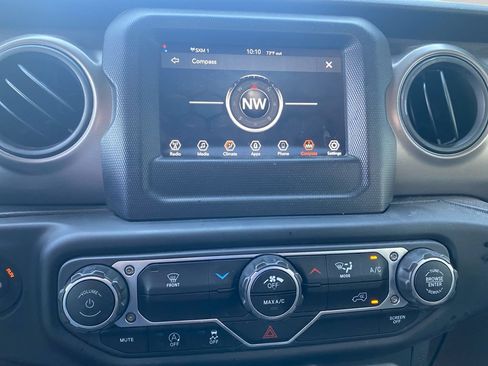 Certified 2023 Jeep Wrangler Unlimited Sport AWD/4WD image 28