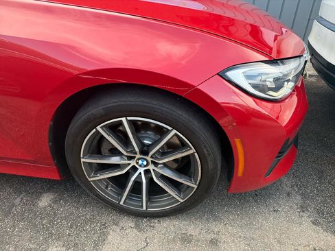 Used 2022 BMW 330i xDrive Sedan w/ Convenience Package AWD/4WD image 4