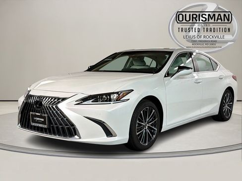 Certified 2024 Lexus ES 300h w/ Premium Package image 2