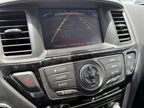 Used 2017 Nissan Pathfinder S FWD image 17