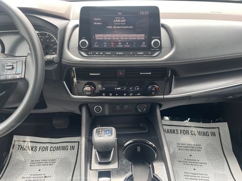 Used 2021 Nissan Rogue SV AWD/4WD image 23