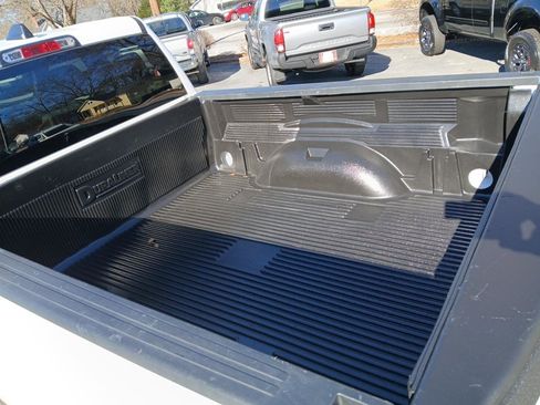 Used 2022 RAM 1500 Big Horn image 10