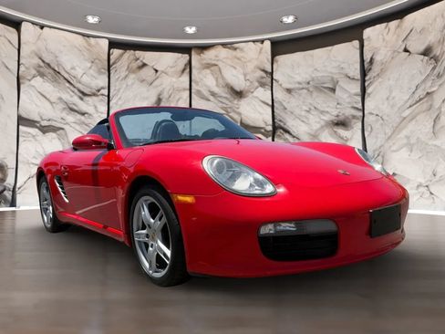 Used 2005 Porsche Boxster RWD image 32