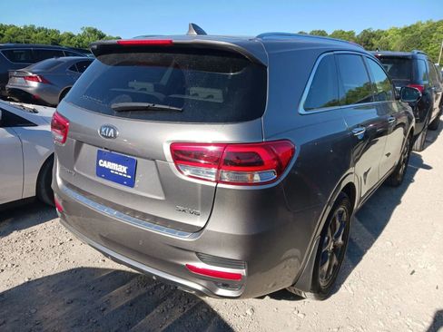 Used 2017 Kia Sorento SX AWD/4WD image 2