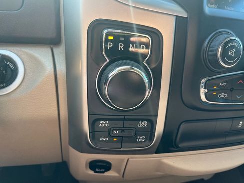 Used 2017 RAM 1500 Big Horn AWD/4WD image 16