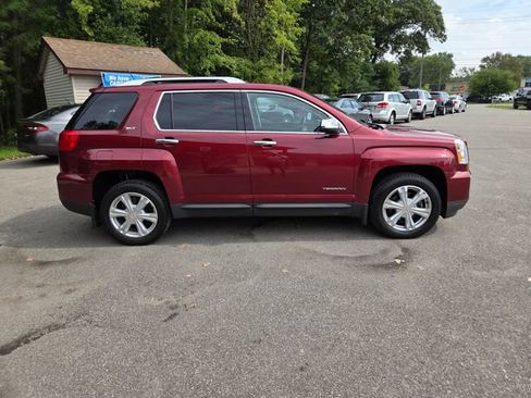 Used 2017 GMC Terrain SLT w/ Open Road Package FWD image 7
