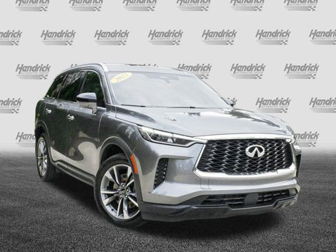 Used 2025 INFINITI QX60 Luxe AWD/4WD image 2
