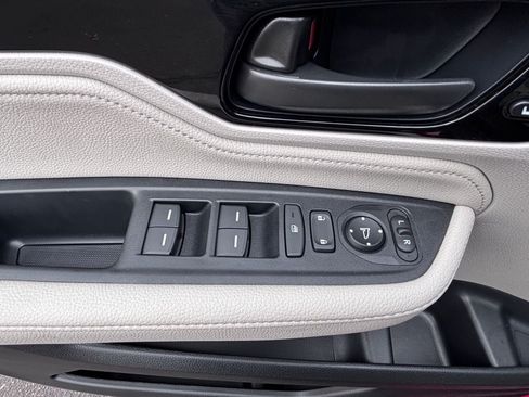 New 2026 Honda Odyssey Touring image 16