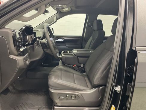 New 2026 Chevrolet Silverado 1500 RST AWD/4WD image 11