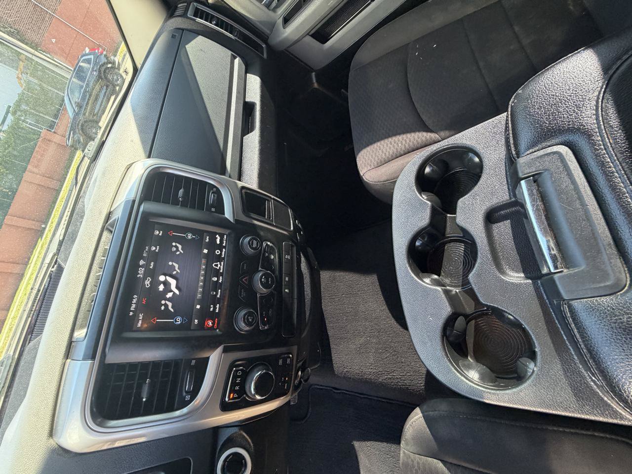 Used 2020 RAM 1500 Warlock w/ Electronics Group AWD/4WD image 31