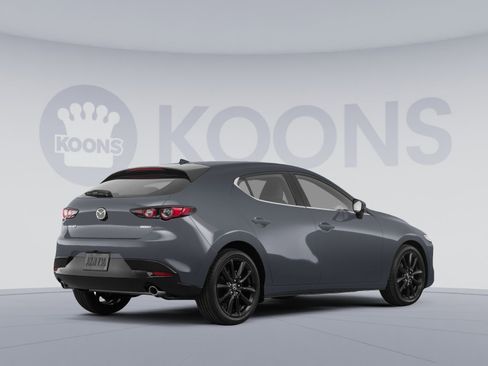 Used 2020 MAZDA MAZDA3 Hatchback w/ Premium Package FWD image 4