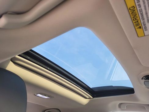 Used 2023 Subaru Outback Limited image 10