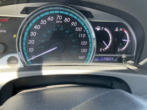 Used 2015 Toyota Venza LE AWD/4WD image 19