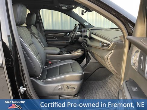 Certified 2025 Buick Enclave Avenir w/ Super Cruise Package image 19