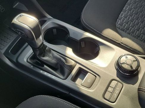 Used 2025 Ford Ranger XLT w/ FX4 Off-Road Package image 13