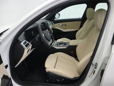 New 2026 BMW 330i Sedan w/ Premium Package image 18