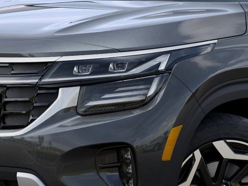 New 2026 Kia Seltos SX AWD/4WD image 10