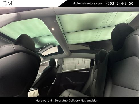 Used 2025 Tesla Model 3 Long Range AWD/4WD image 24