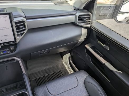 Used 2024 Toyota Tundra Limited AWD/4WD image 18