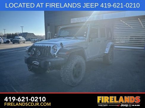 Used 2012 Jeep Wrangler Unlimited Rubicon image 8
