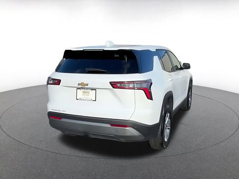 Used 2025 Chevrolet Equinox LT image 11