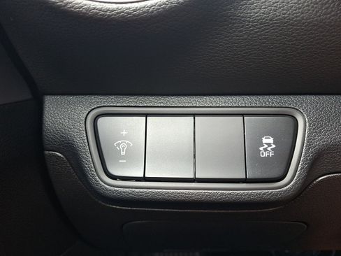 Used 2023 Kia Forte LXS FWD image 24