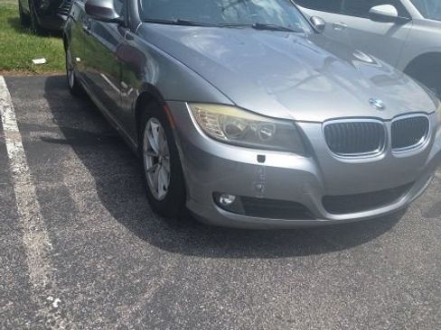 Used 2010 BMW 328i xDrive Sedan AWD/4WD image 1