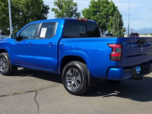 Used 2025 Nissan Frontier SV w/ SV Convenience Package AWD/4WD image 6