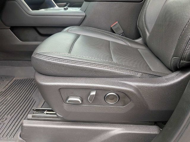 Used 2024 GMC Sierra 2500 Denali w/ Denali Reserve Package AWD/4WD image 22