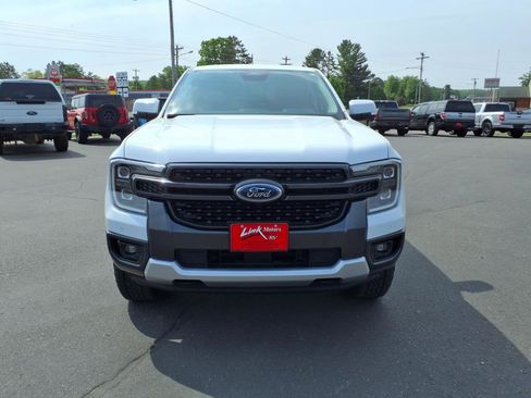 Used 2024 Ford Ranger Lariat w/ Trailer Tow Package image 9