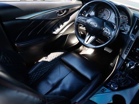 Used 2018 INFINITI Q50 Red Sport 400 w/ Sensory Package (Sport) image 25