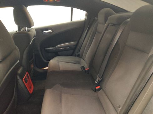 Used 2017 Dodge Charger SXT w/ Blacktop Package image 18