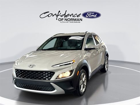 Used 2023 Hyundai Kona SEL w/ Cargo Package image 3