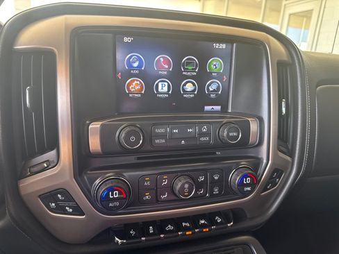 Used 2016 GMC Sierra 1500 Denali w/ Enhanced Driver Alert Package AWD/4WD image 26