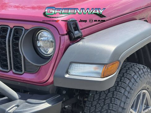 Used 2024 Jeep Wrangler Sport AWD/4WD image 6