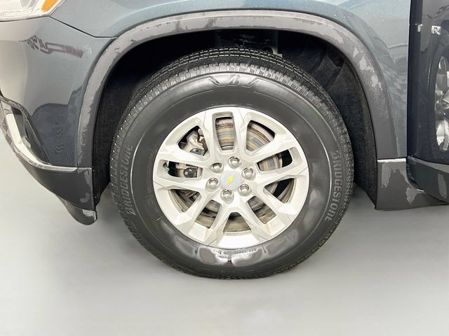 Used 2020 Chevrolet Traverse LT FWD image 9