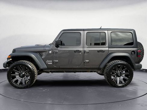 Used 2018 Jeep Wrangler Unlimited Sport S image 3