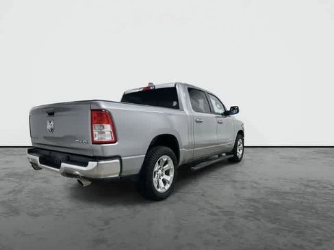 Used 2022 RAM 1500 Big Horn AWD/4WD image 3