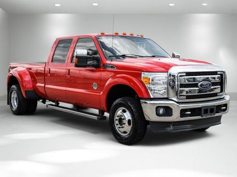Used 2016 Ford F350 Lariat w/ Lariat Ultimate Package AWD/4WD image 6