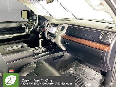 Used 2017 Toyota Tundra Limited image 29